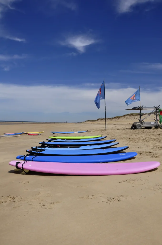 planches-surf-ecole-cote-sauvage-plage-bouverie